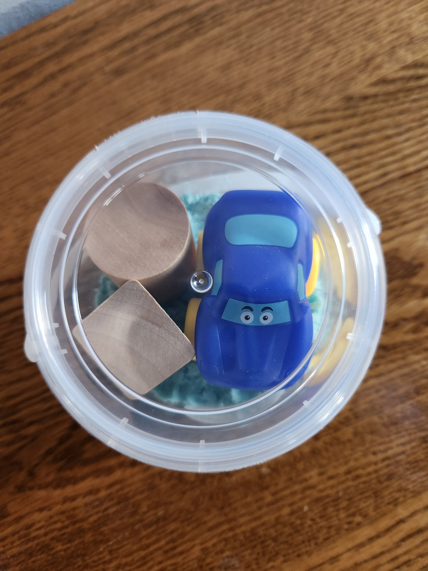 Infant/Toddler Mini Bucket